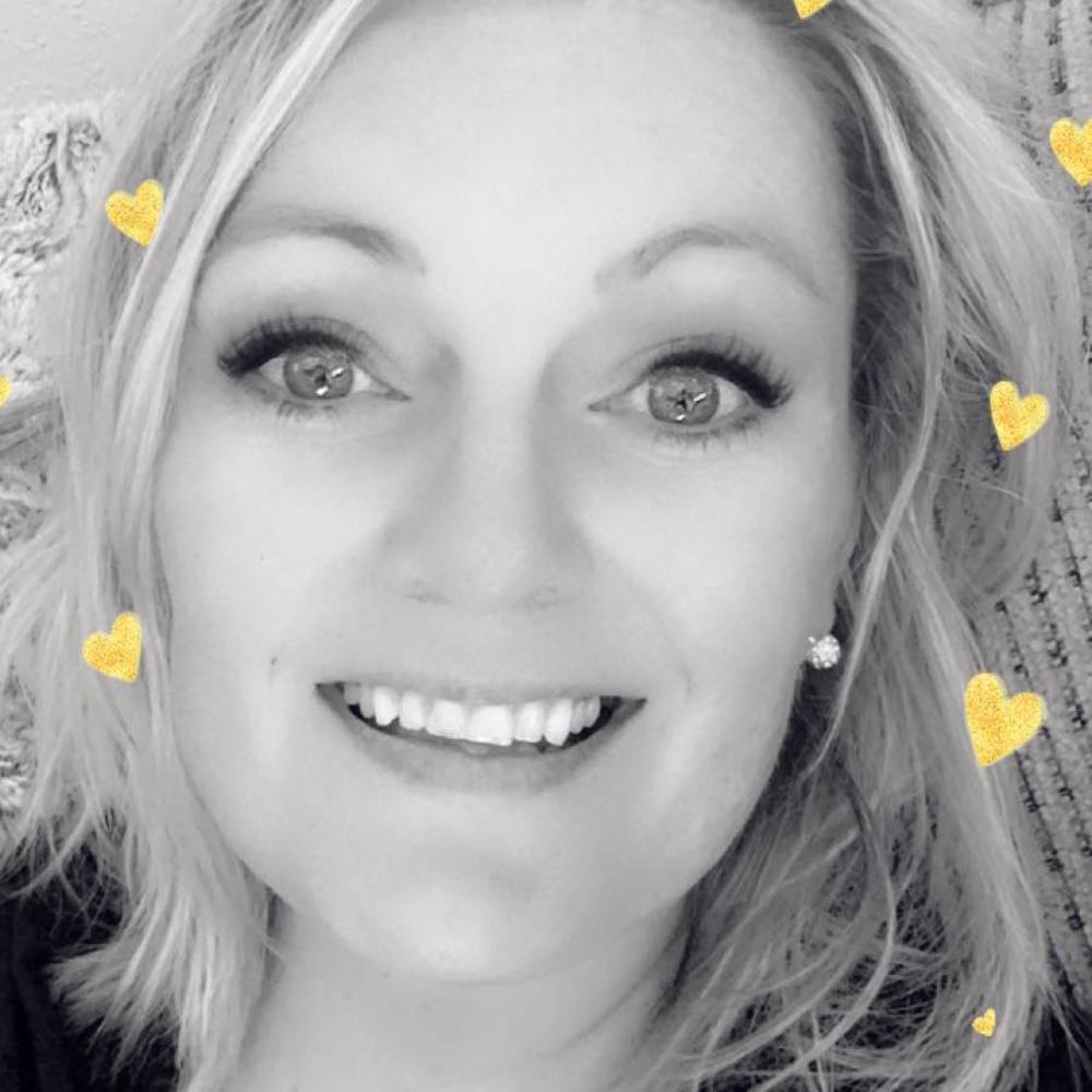 Meet your Posher, Carrie